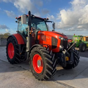 Kubota M7.173 Tractor